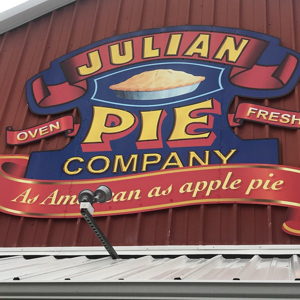 Julian Orchard Fresh Pies